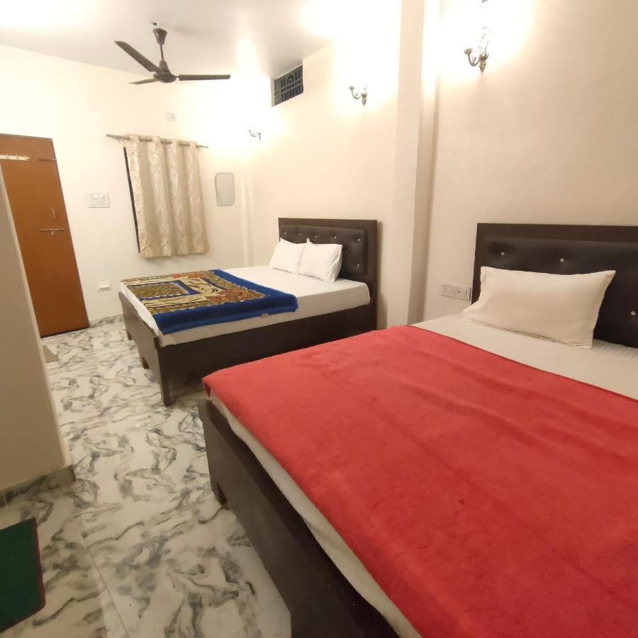 Hotel Shanti Inn Varanasi Exterior photo