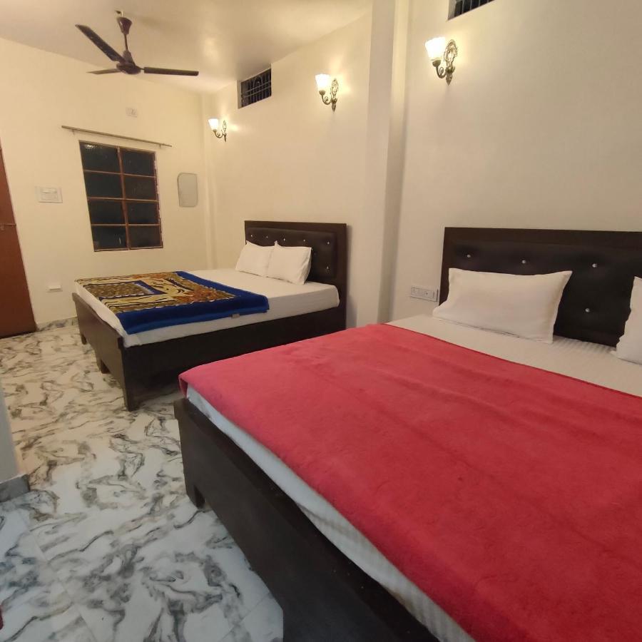 Hotel Shanti Inn Varanasi Exterior photo