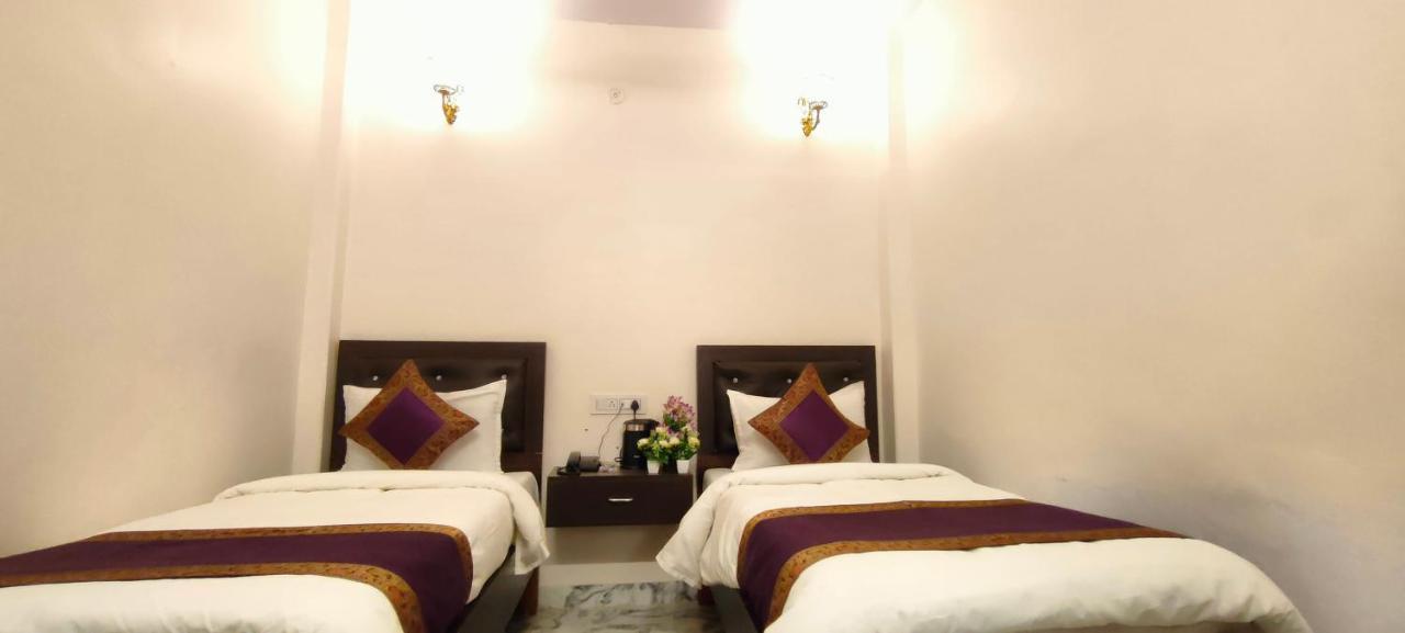 Hotel Shanti Inn Varanasi Exterior photo