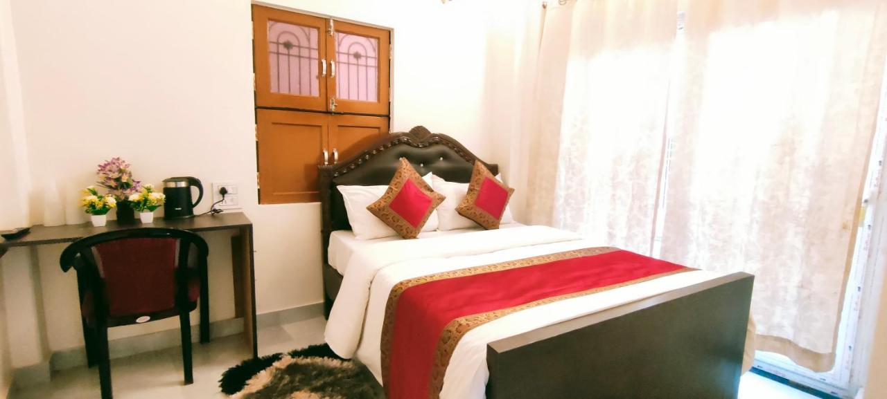 Hotel Shanti Inn Varanasi Exterior photo
