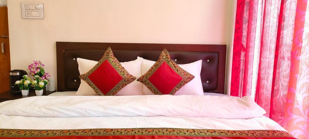 Hotel Shanti Inn Varanasi Exterior photo