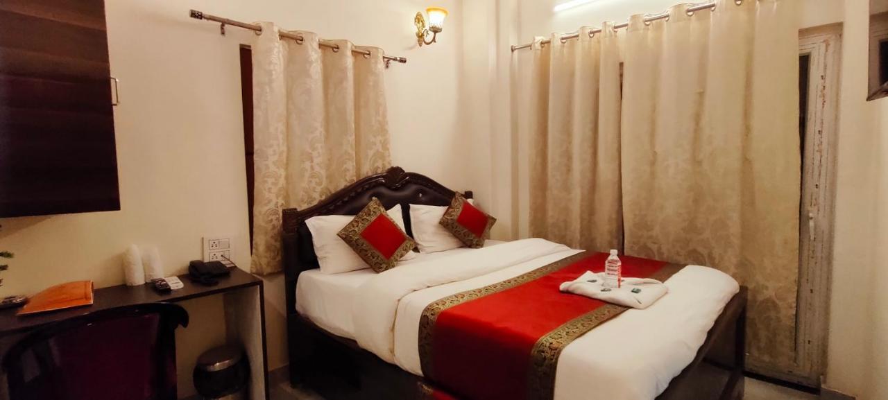 Hotel Shanti Inn Varanasi Exterior photo