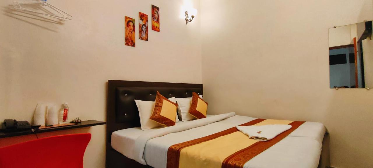 Hotel Shanti Inn Varanasi Exterior photo