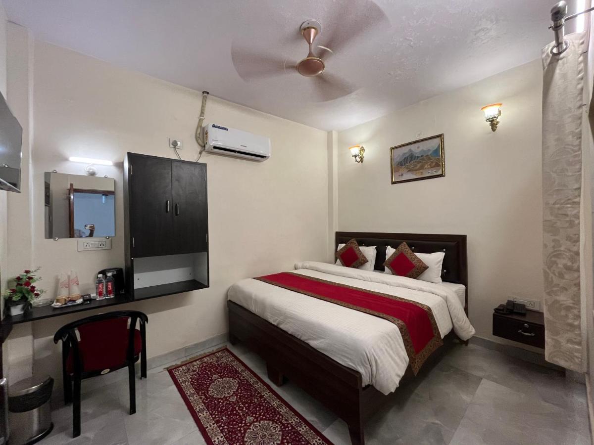 Hotel Shanti Inn Varanasi Exterior photo