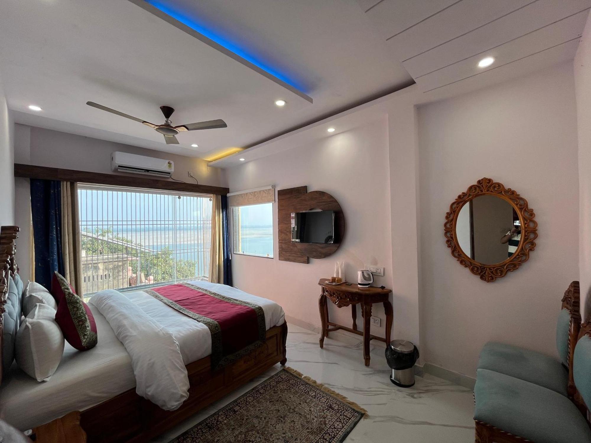 Hotel Shanti Inn Varanasi Exterior photo